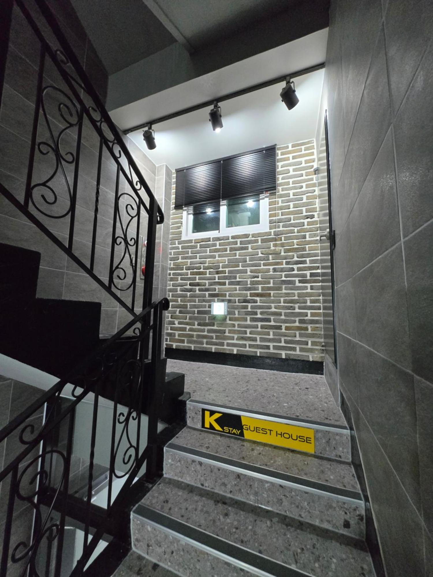 K-Stay Guesthouse Dongdaemun Сеул Экстерьер фото