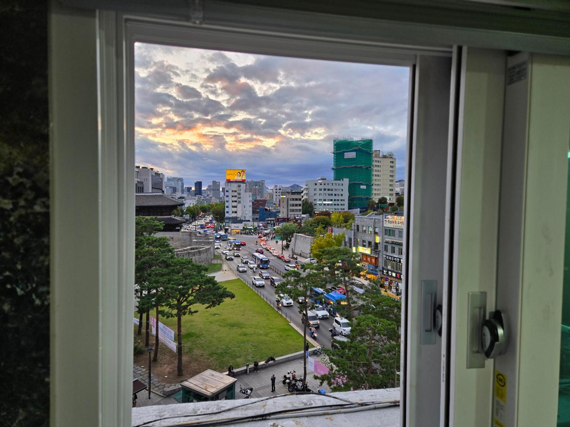 K-Stay Guesthouse Dongdaemun Сеул Экстерьер фото