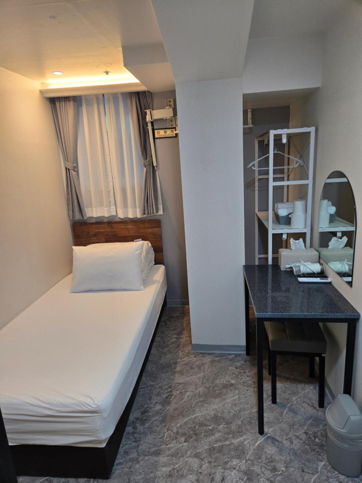 K-Stay Guesthouse Dongdaemun Сеул Экстерьер фото