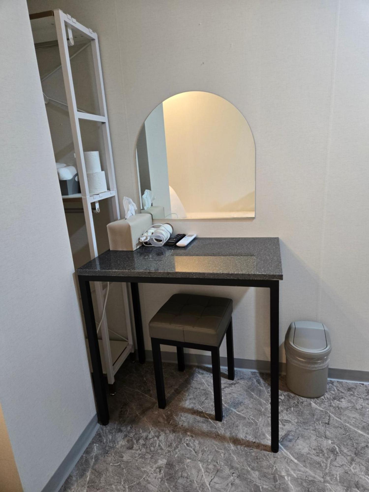 K-Stay Guesthouse Dongdaemun Сеул Экстерьер фото