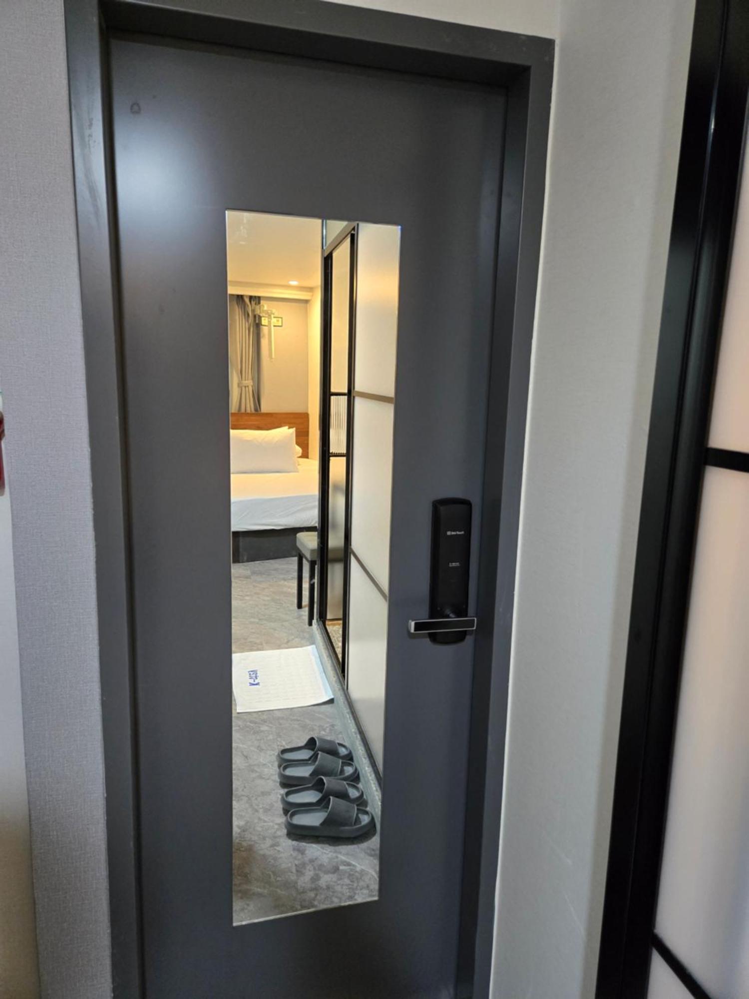 K-Stay Guesthouse Dongdaemun Сеул Экстерьер фото
